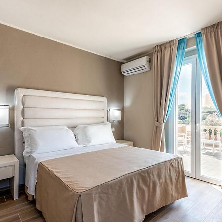 Hotel Villa Bolgheri 马里纳-迪卡斯塔涅托 外观 照片