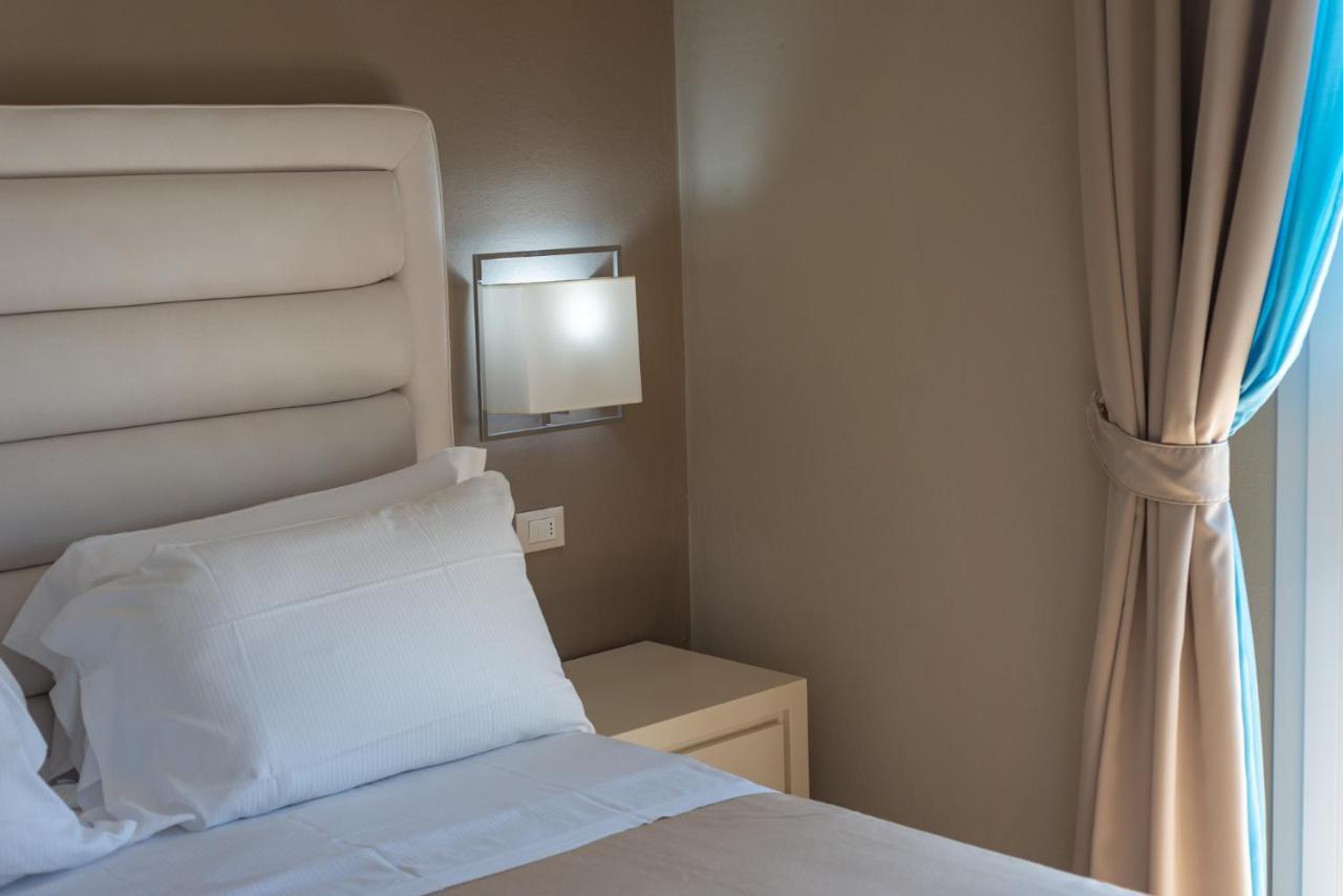 Hotel Villa Bolgheri 马里纳-迪卡斯塔涅托 外观 照片