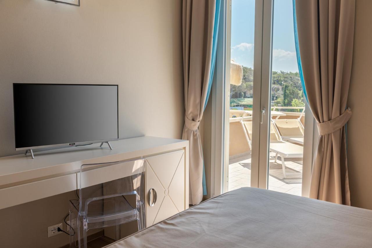 Hotel Villa Bolgheri 马里纳-迪卡斯塔涅托 外观 照片