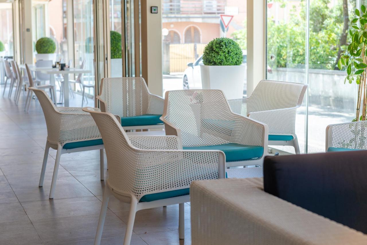Hotel Villa Bolgheri 马里纳-迪卡斯塔涅托 外观 照片